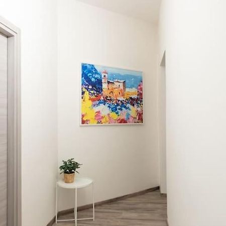 Private Room: The Port Apartment Scirocco 리보르노 외부 사진