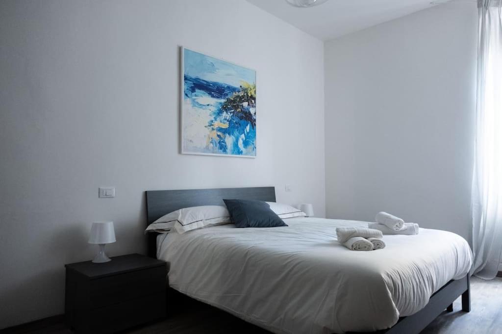 Private Room: The Port Apartment Scirocco 리보르노 외부 사진